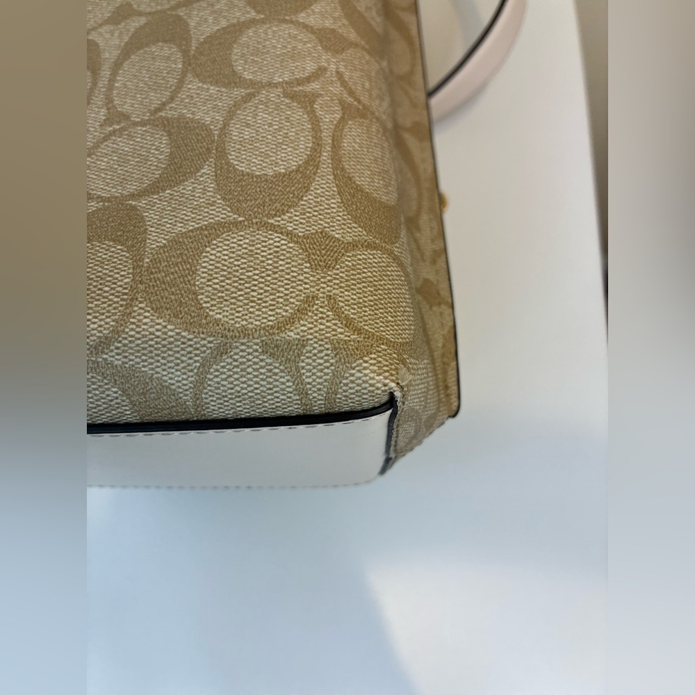 Coach Mollie Bucket Bag In Signature Canvas Gold Ligh Khaki Chalk - Picture 9 of 9
